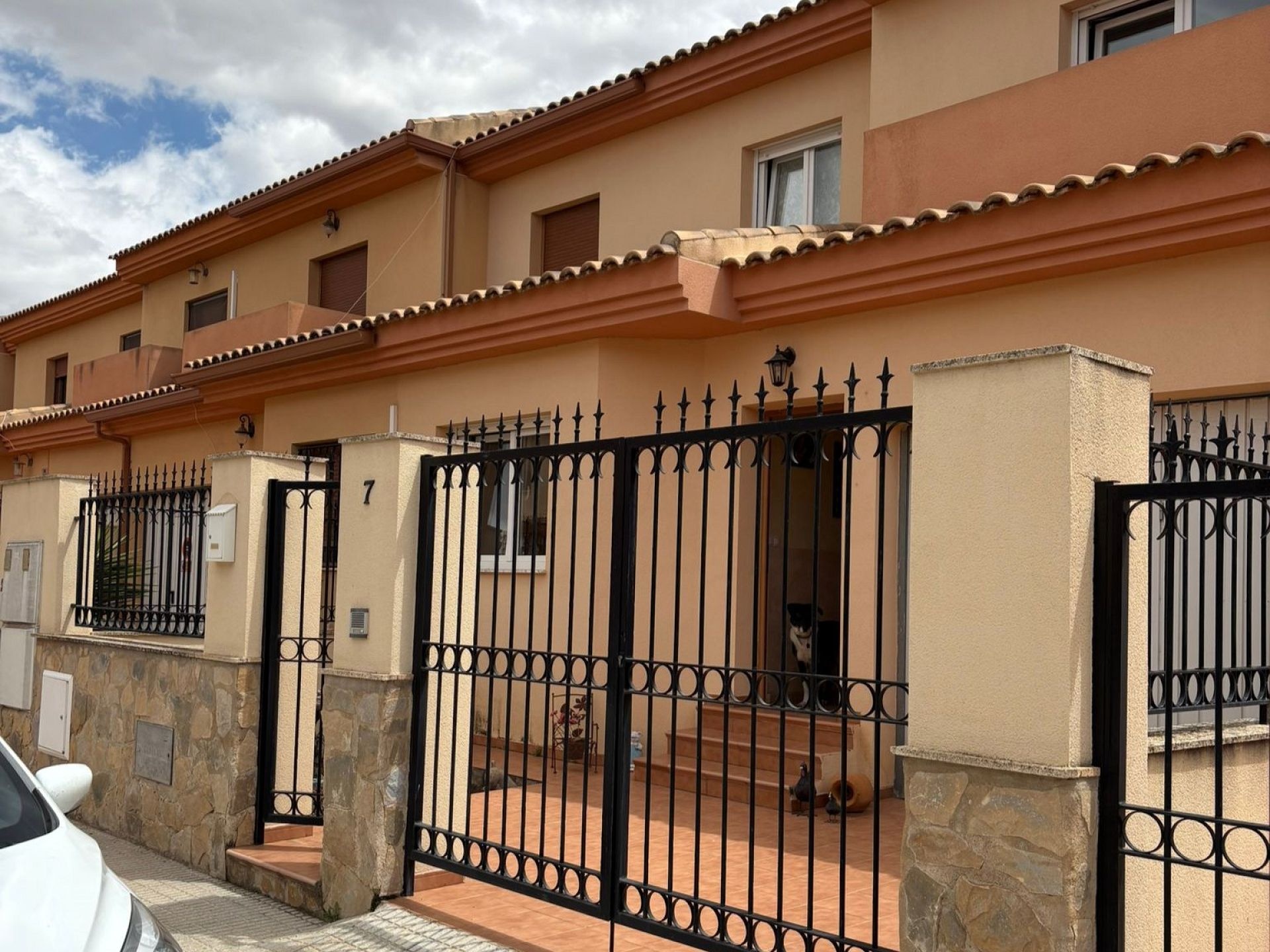 Townhouse Pinoso Alicante inland Spain