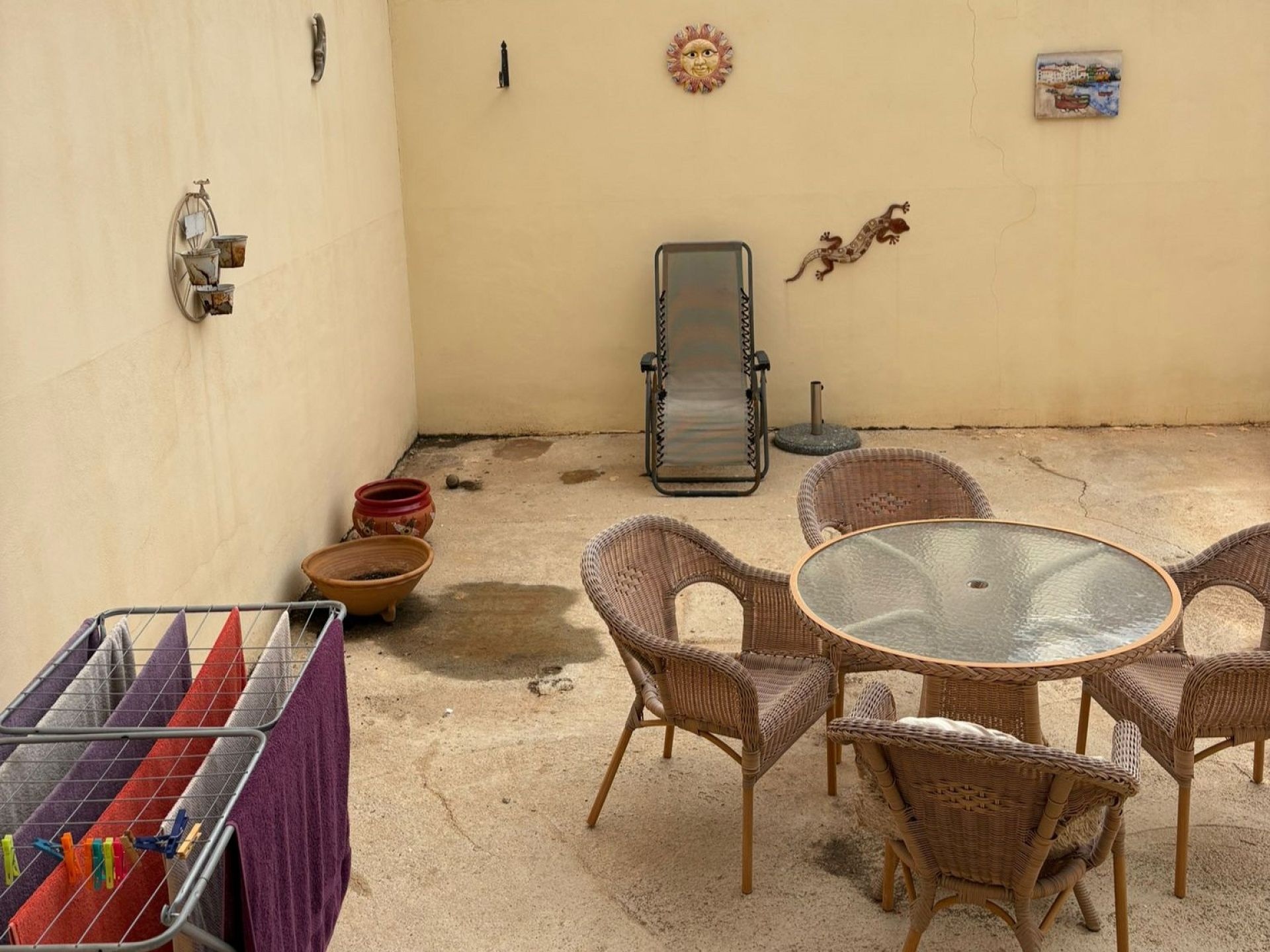Townhouse Pinoso Alicante inland Spain