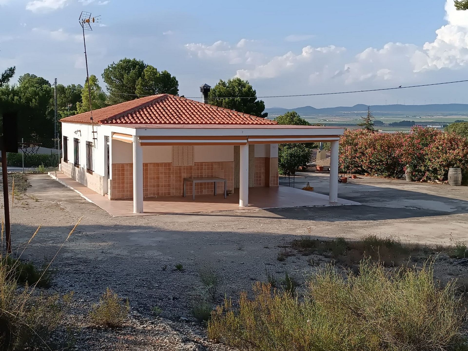 3 bedroom house / villa for sale in Yecla, Costa Calida
