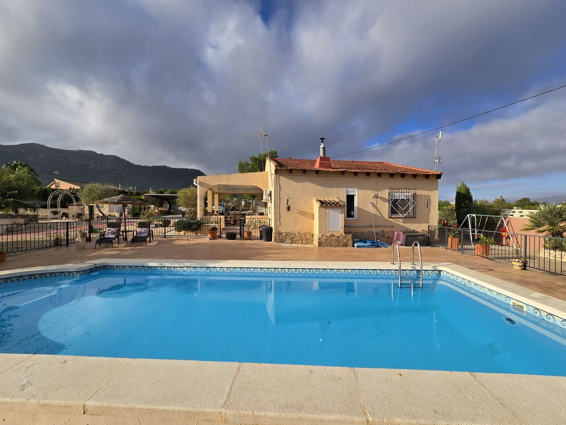 Detached Villa in Sax